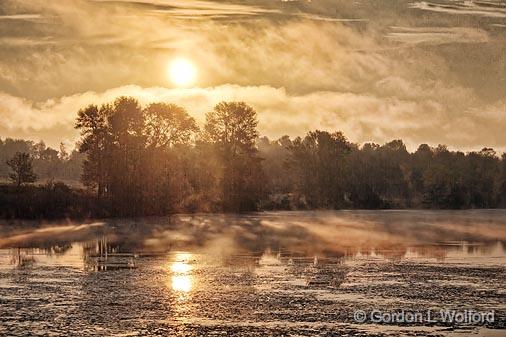 Rideau Canal Sunrise_14139.jpg - Photographed along the Rideau Canal Waterway near Smiths Falls, Ontario, Canada.
